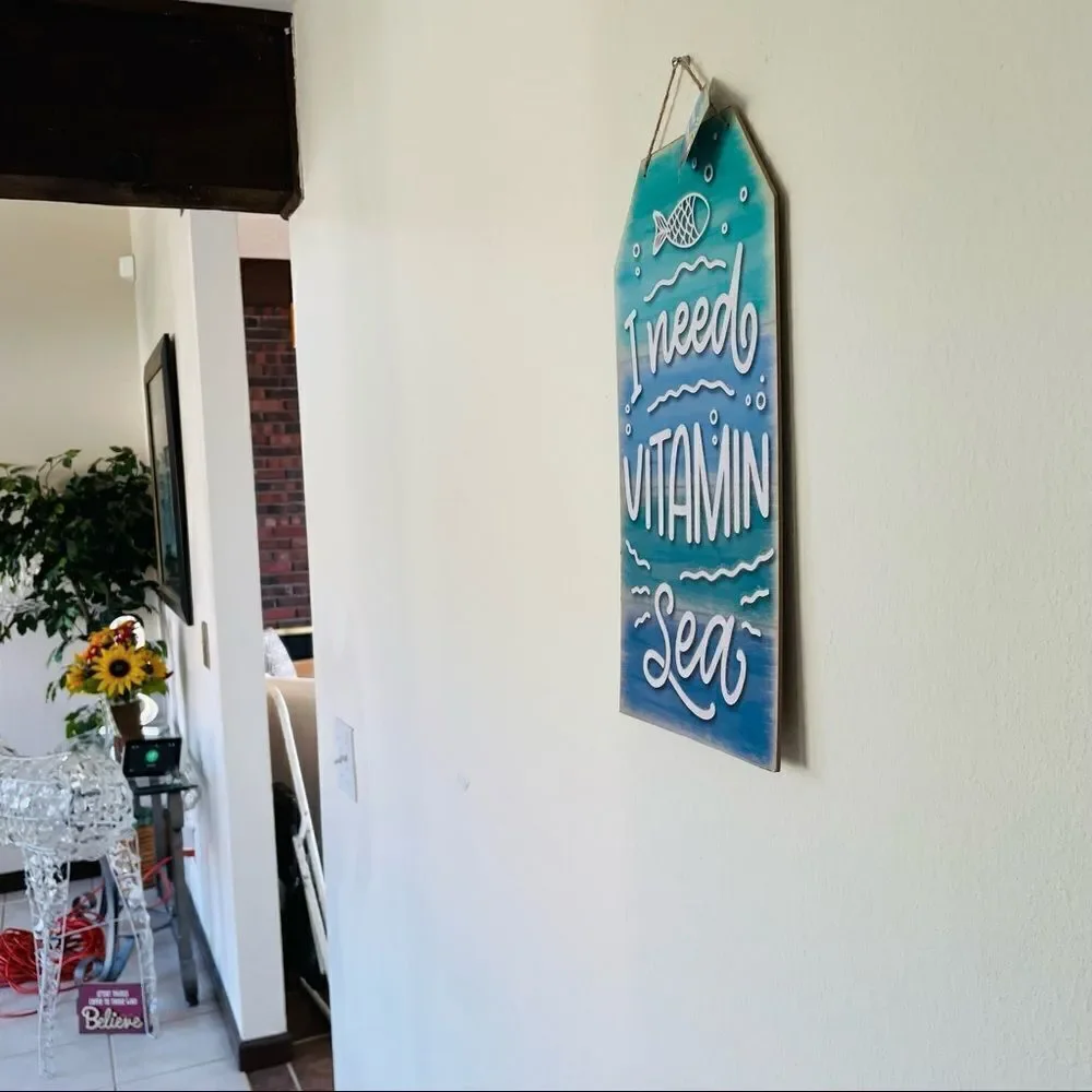 NWT Beach Inspired Fun Hanging Green Blue White Wall Sign I need Vitamin Sea New